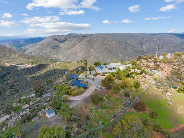 20385 Rancho Villa Rd, Ramona, CA 92065