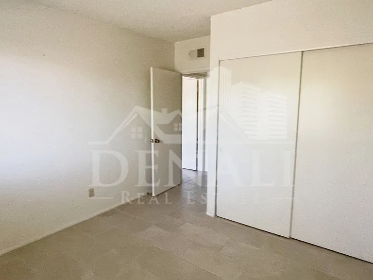 5757 W Eugie Ave #2003 — Photo 13