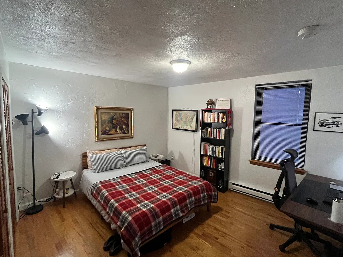 Building Photo - 153-155 Salem St #2D
