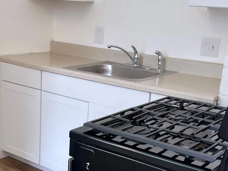 21 Franklin St #7 — Photo 1