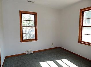 2911 Adams Ave, Des Moines, IA 50310