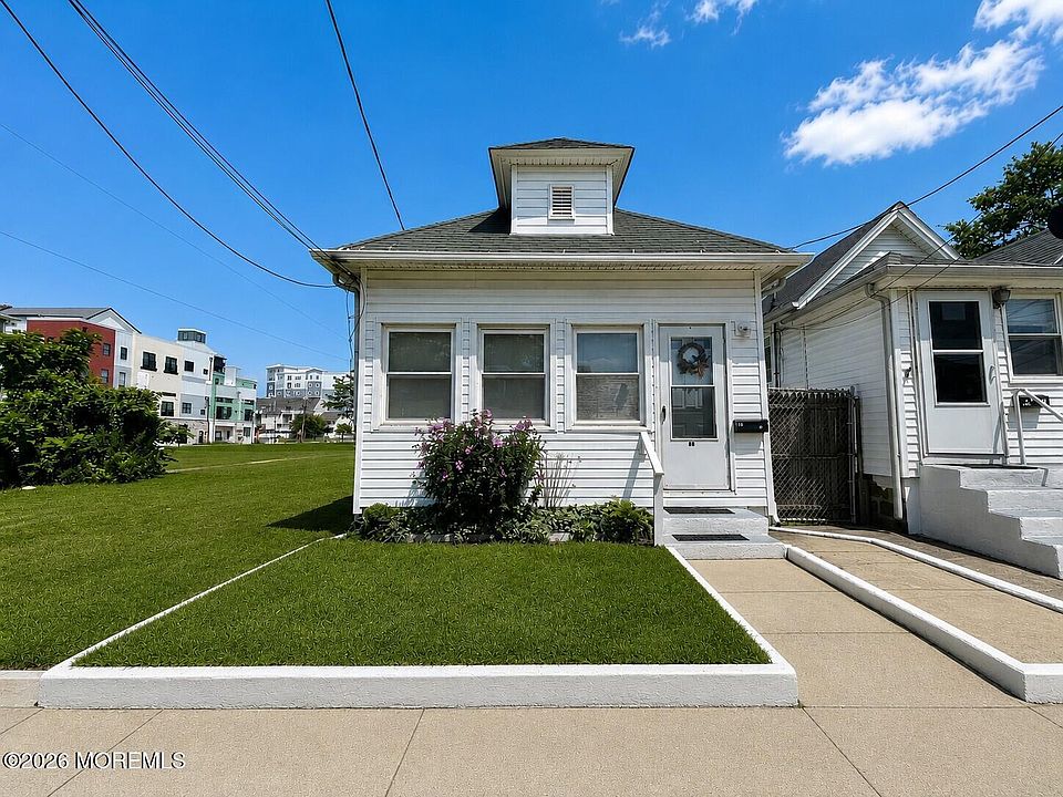 1st image of 40 Highland Avenue