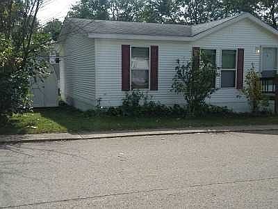 2nd image of 8727 Basswood Ave