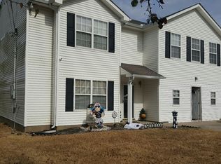 403 Bon Aqua Dr, La Vergne, TN 37086