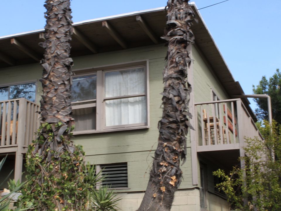1st image of 3946 Randolph Ave