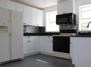 297 Quinnipiac St, Wallingford, CT 06492