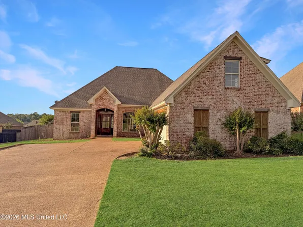 706 N Haven Pl, Brandon, MS 39047