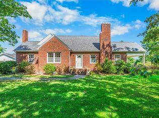 2632 Dobbins Rd, Boonville, NC 27011