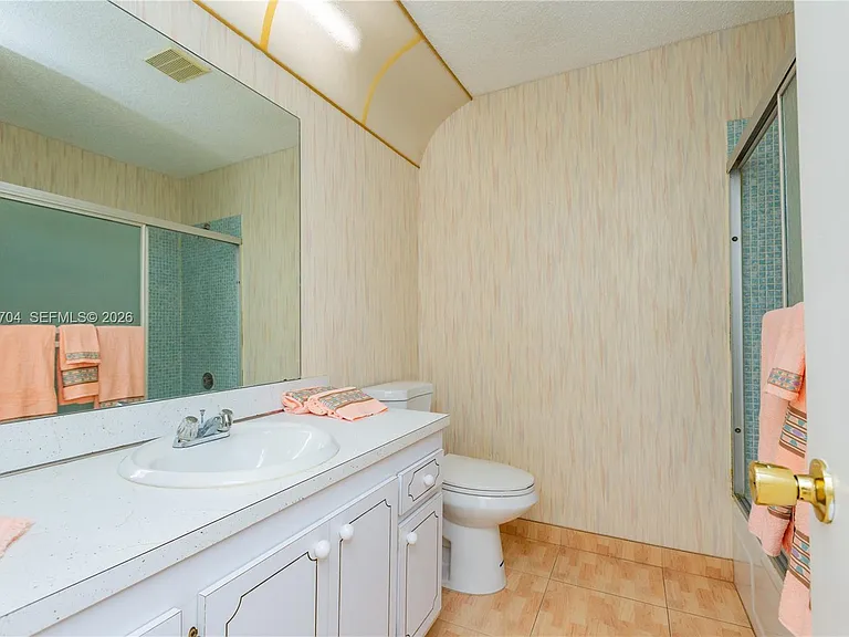 1055 NW 83rd Ave #C47 — Photo 7