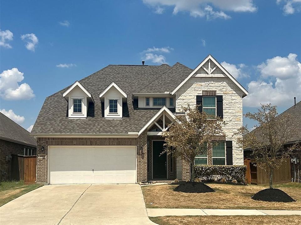 1st image of 23922 Via Viale Dr