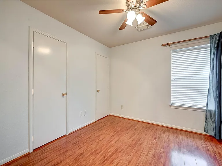 3522 Samuel Adams Ln — Photo 28
