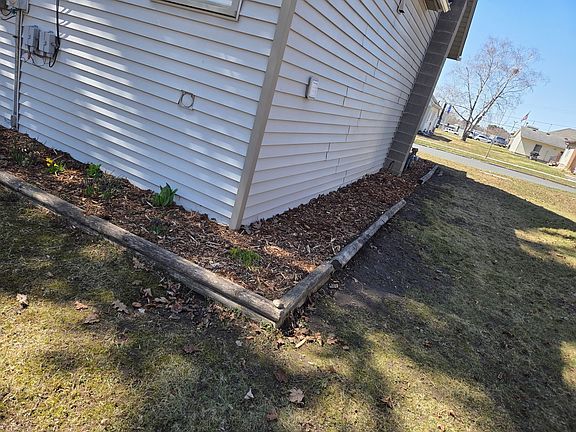 3rd image of 1502 Stout Street