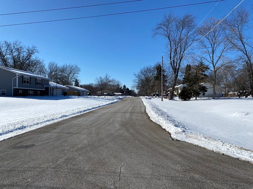 2nd image of 12560 W Tyler Ave