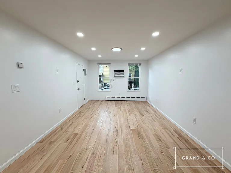 210 Powers St #1 — Photo 5