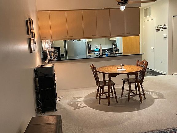 2nd image of 1222 Chicago Ave APT 401