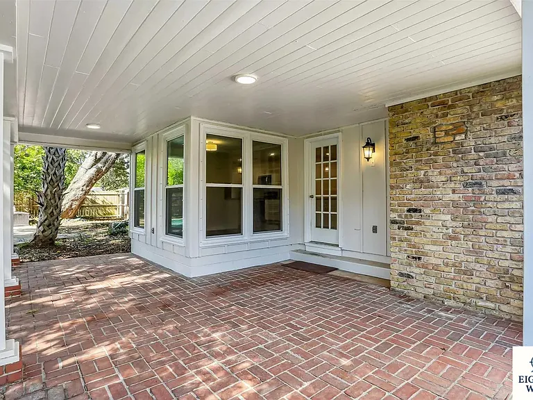 110 Florida Ave — Photo 13