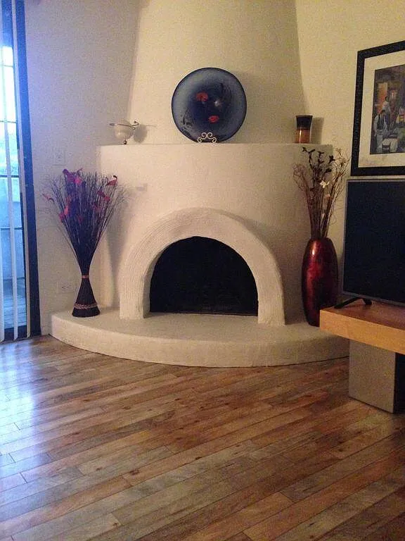2 bed, 950 sqft, $2,200 — Photo 2