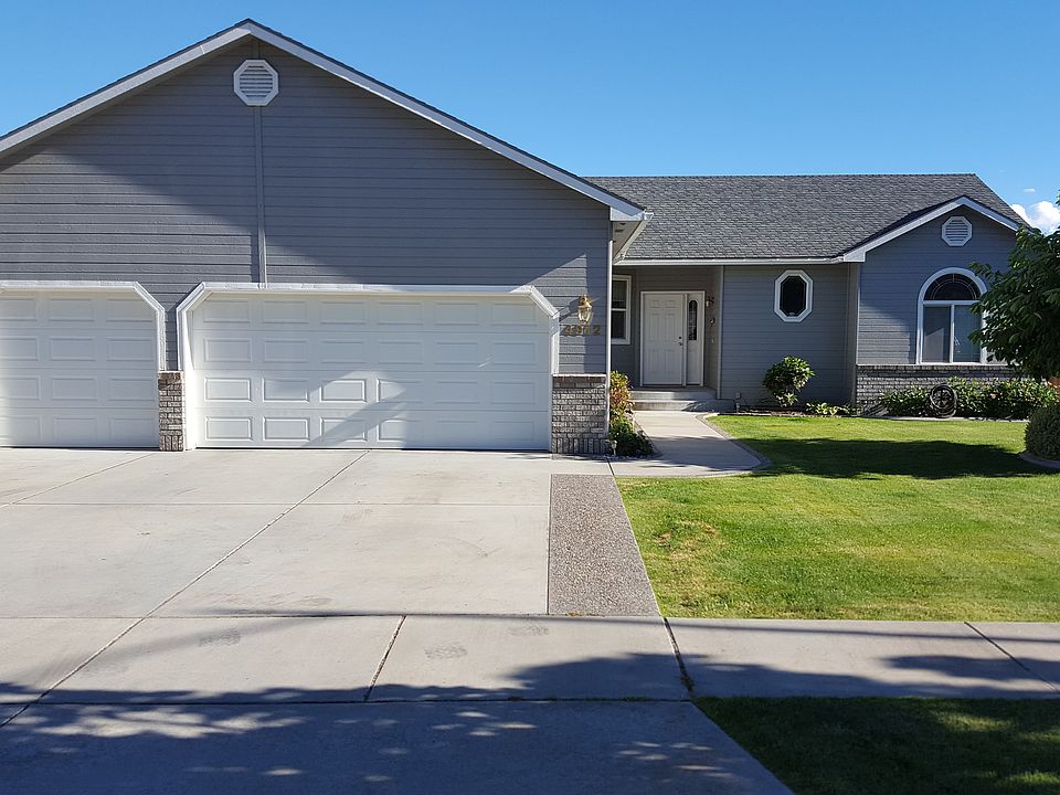 1st image of 4912 Hilltop Dr