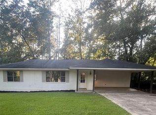 106 Louise Dr, Pineville, LA 71360