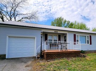 904 Randolph St, Glasgow, MO 65254