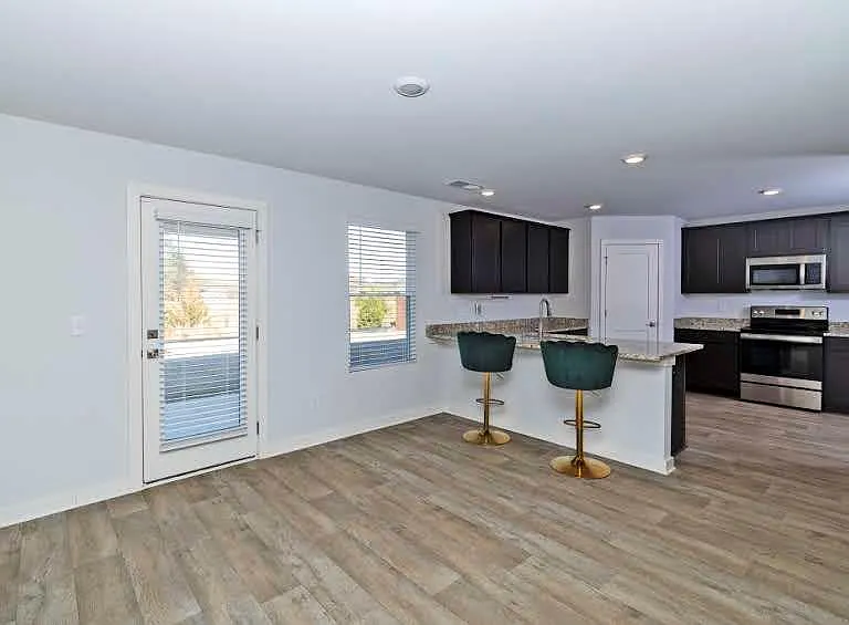244 Overlook Rd — Photo 9