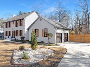 8700 Harrisburg Rd, Charlotte, NC 28215