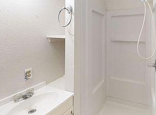 6011 W Illinois St, Hobbs, NM 88240