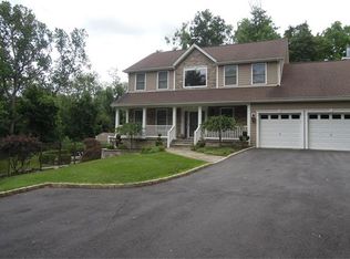 183 Terrace Ave, Congers, NY 10920
