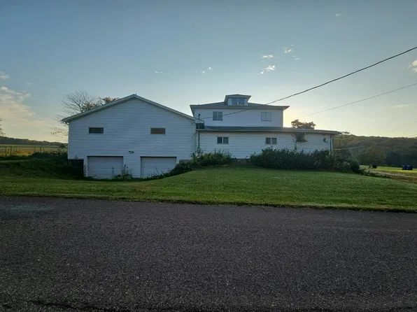 520 White Rd, Normalville, PA 15469