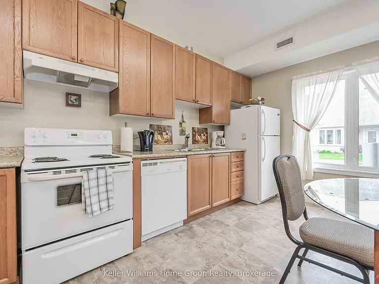760 Woodhill Dr #119 — Photo 32