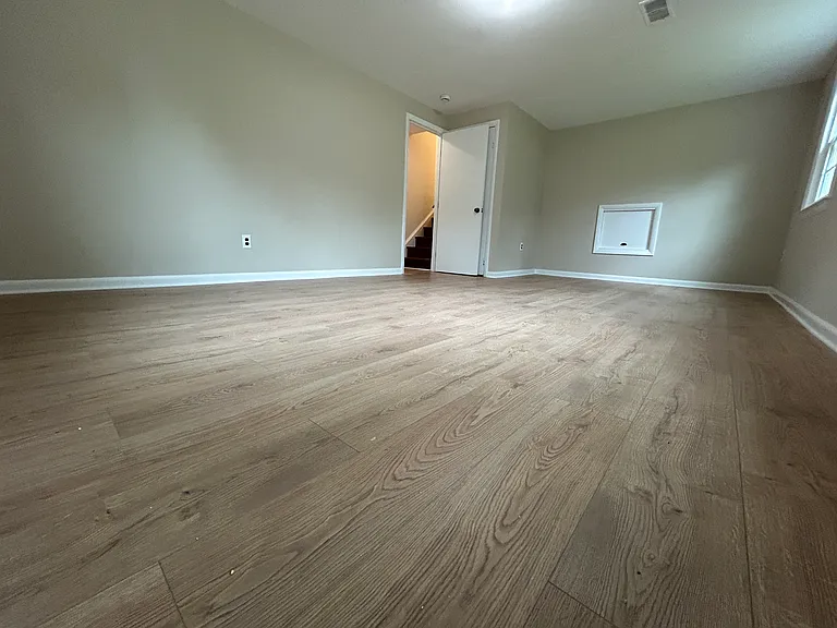 8005 Candlewood Dr — Photo 40