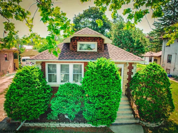 1831 S 24th Ave, Maywood, IL 60153