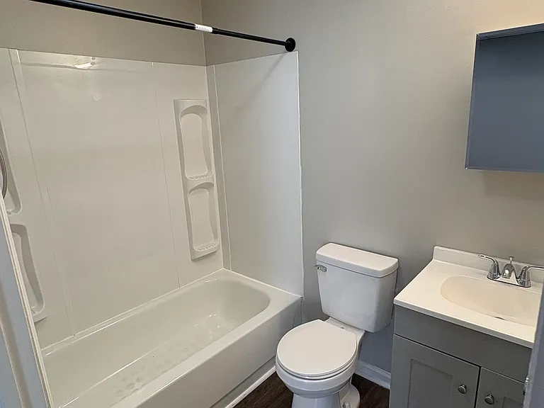 5210 Main St #302 — Photo 11