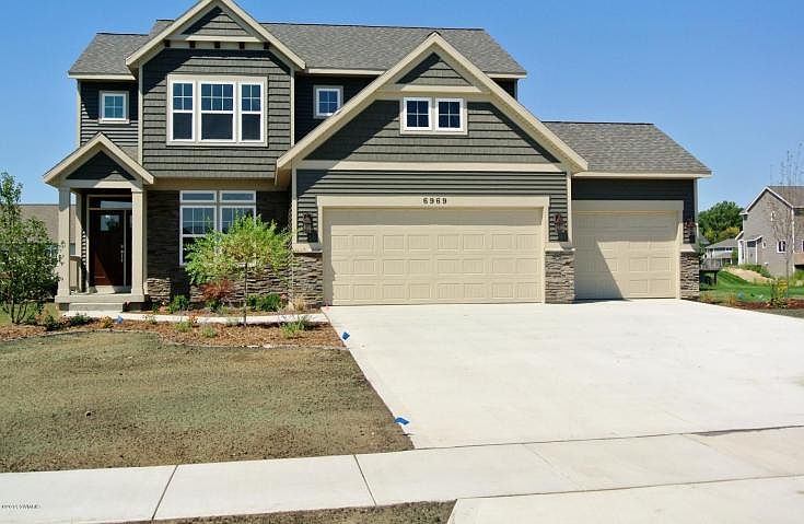 1st image of 3502 Tearose Dr