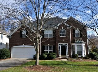 9338 Autumn Applause Dr, Charlotte, NC 28277