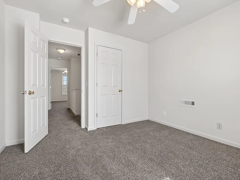 279 Dale Ln #B — Photo 20