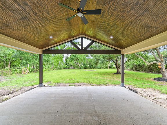 2nd image of 101 Ridge Rd