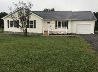 11445 Martin Ln, Bon Aqua, TN 37025