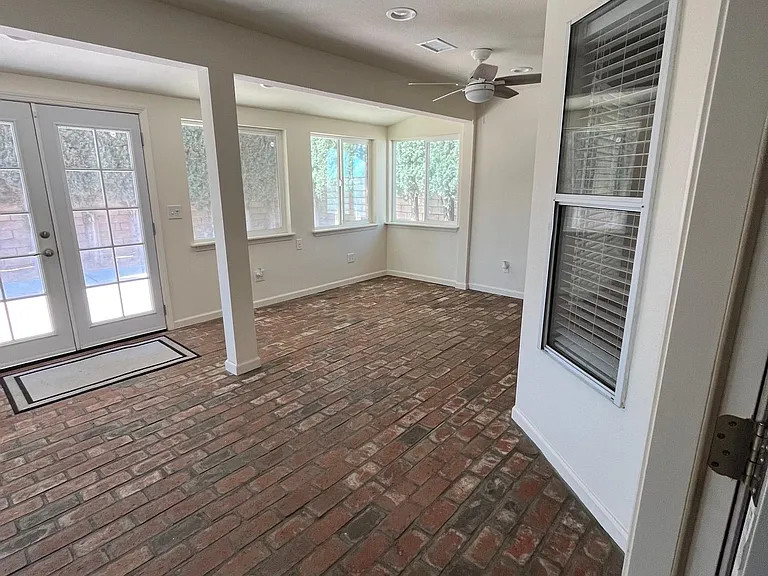 13210 Tamarisk Rd — Photo 35