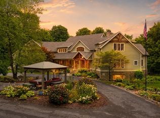 2710 N Pleasant Creek Dr, Yorktown, IN 47396