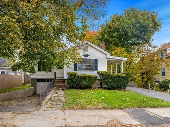 35 Summer St, Saugus, MA 01906