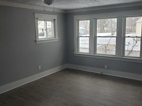 1015 W 18th St, Lorain, OH 44052