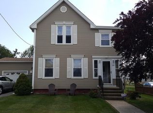 26 Fales St, Worcester, MA 01606