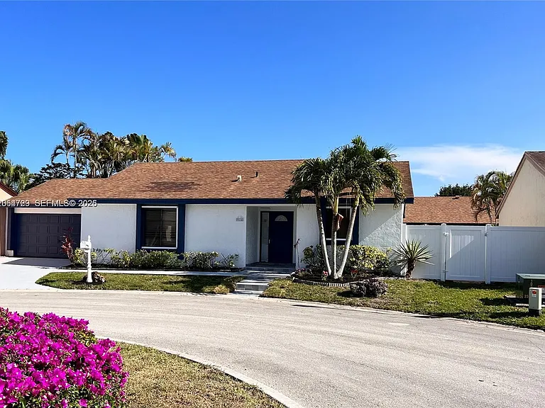 9554 Biscayne Park Ct #9554 — Photo 1