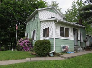 9 Hickory St, Waverly, NY 14892