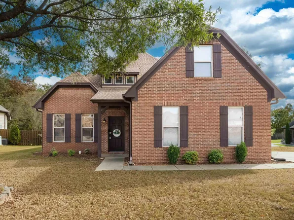 1000 Little Sorrel Dr, Calera, AL 35040
