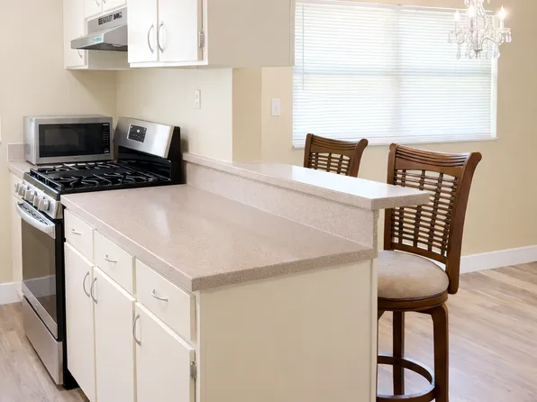 5840 Langston Dr, Tampa, FL 33619