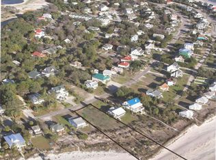 3118 Palmetto Blvd, Edisto Island, SC 29438