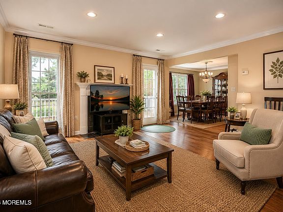 3rd image of 170 Colony Lane