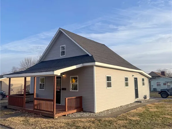 312 W 7th St, Georgetown, IL 61846